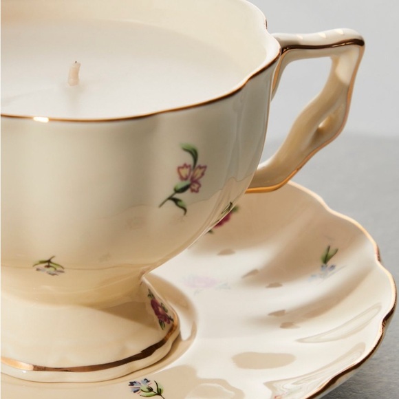 NWT Free People Teacup Candle w/ Saucer - Picture 2 of 4
